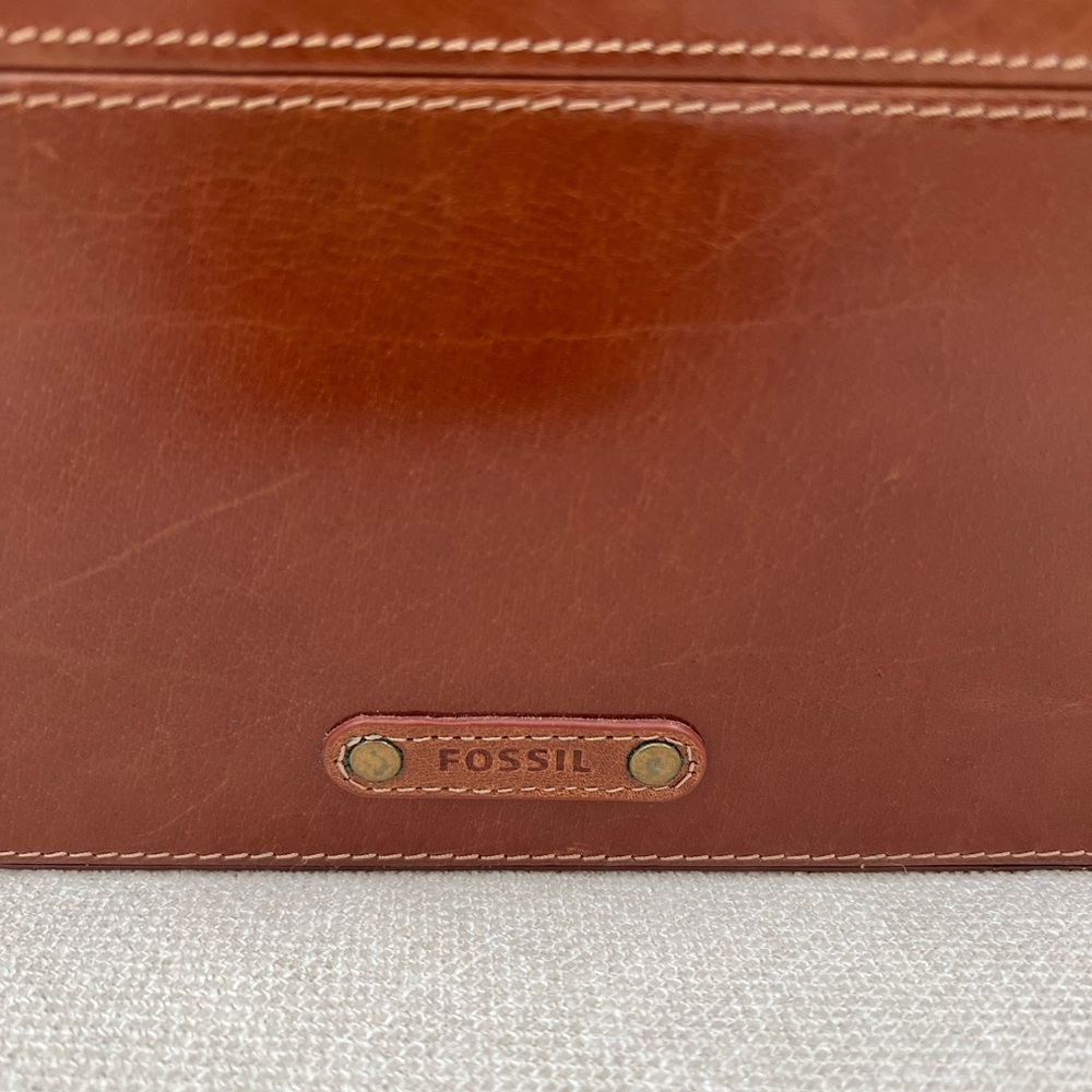 FOSSIL Watch Box - Picture 6 of 6